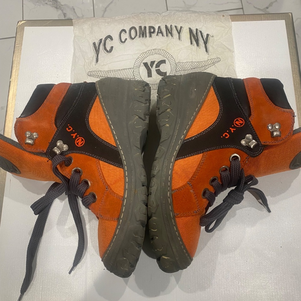 Yellow Cab Vintage Hiking Boot Sz 9(43) - Picture 2 of 7